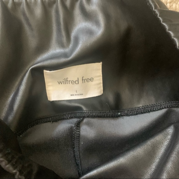 Aritzia Wilfred Free Daria Faux Leather Legging Pant - Picture 6 of 11